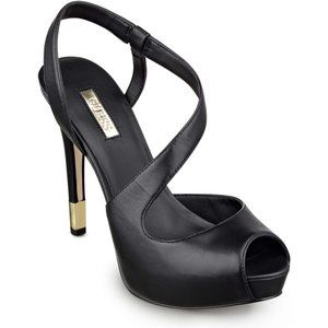 GUESS HILARIE PLATFORM PUMPS